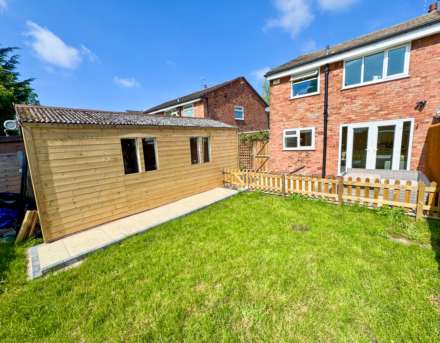 GLASTONBURY AVENUE, Cheadle Hulme SK8 7PS, Image 26