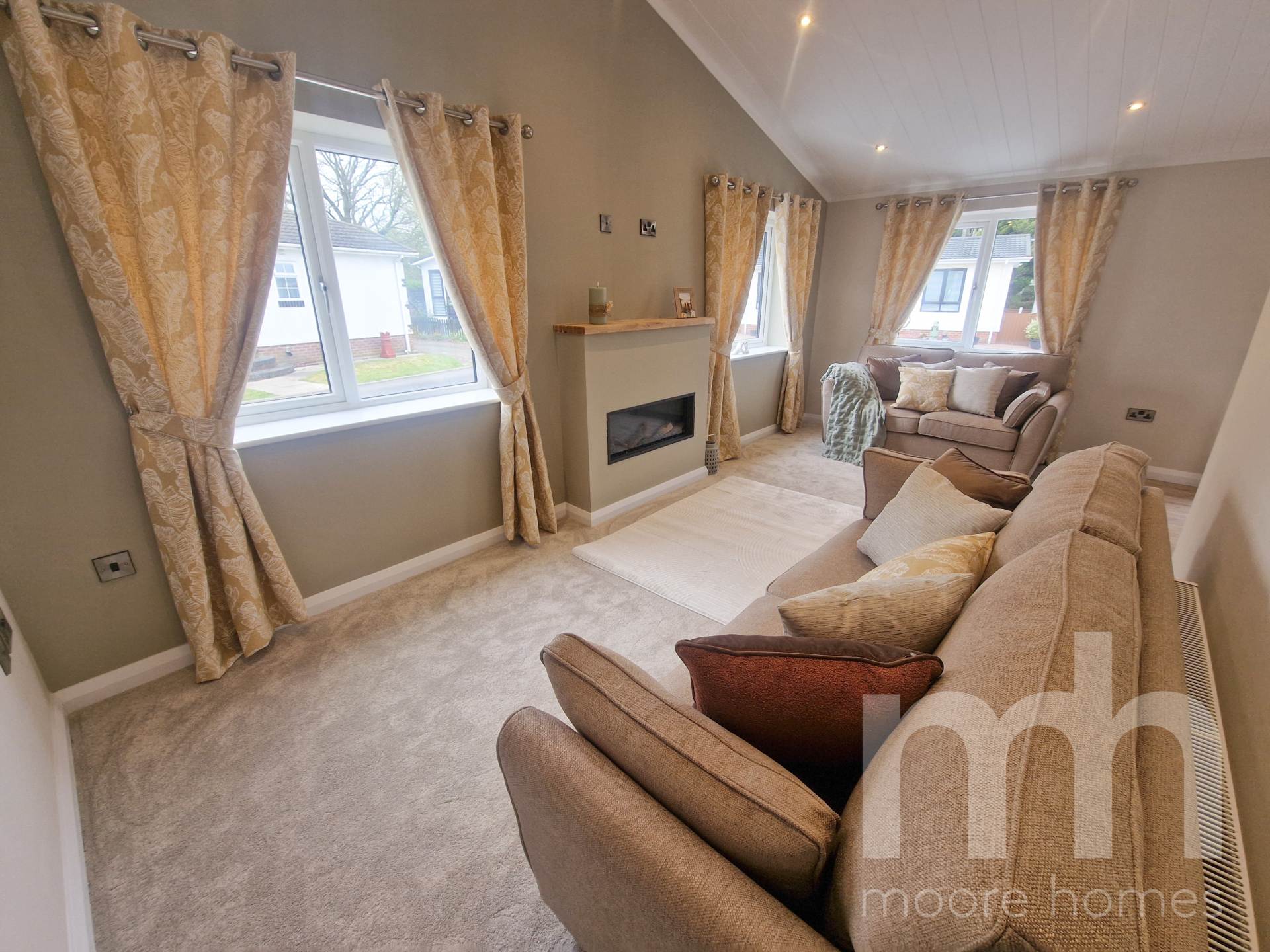 CHESTERS CROFT, SPATH LANE EAST, Cheadle Hulme SK8 7NN, Image 7