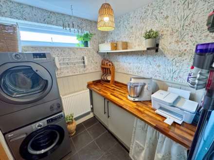 CENTRAL DRIVE, Bramhall SK7 3JU, Image 14