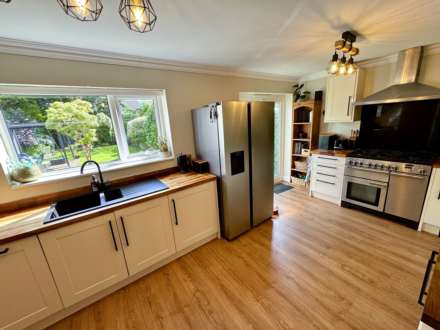 CENTRAL DRIVE, Bramhall SK7 3JU, Image 5