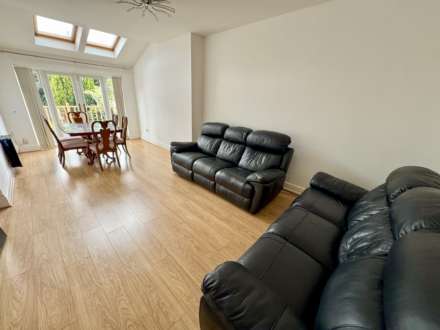 WILMSLOW ROAD, Cheadle SK8 1HL, Image 4
