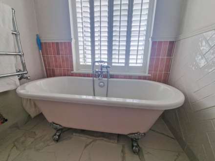 OUTWOOD ROAD, Heald Green SK8 3JQ, Image 21