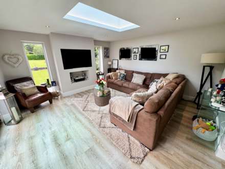 WOODFORD ROAD, Woodford SK7 1QE, Image 13