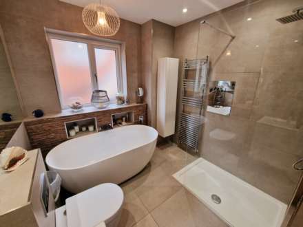 WOODFORD ROAD, Woodford SK7 1QE, Image 42