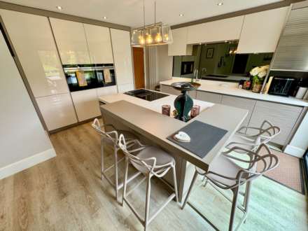 WOODFORD ROAD, Woodford SK7 1QE, Image 9