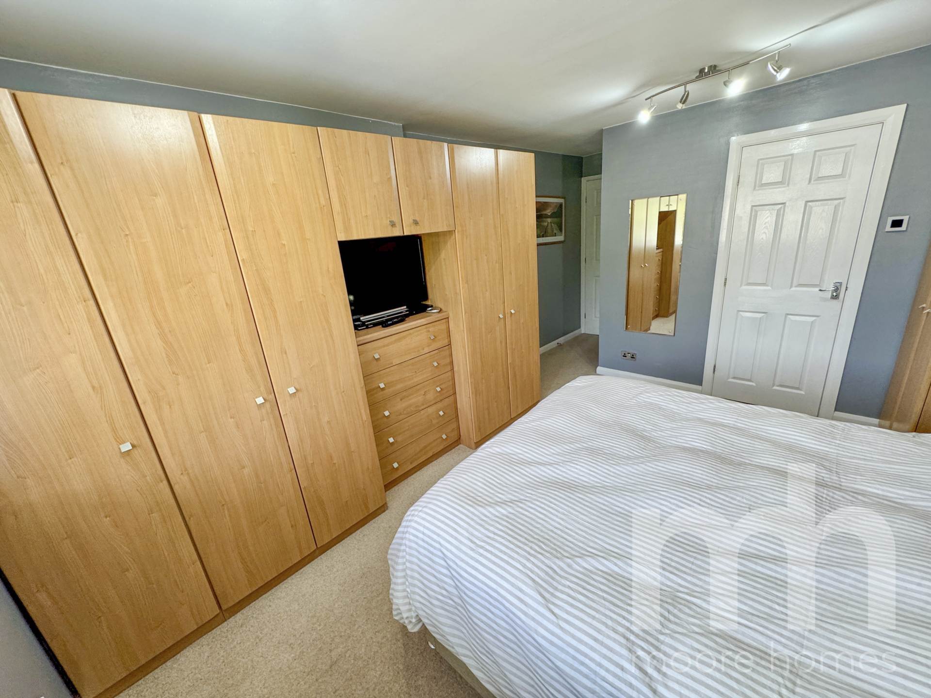 WOODEND, Bramhall SK7 3LN, Image 17
