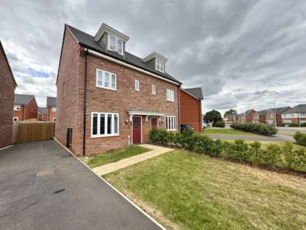 TURNPIKE CRESCENT, Heald Green SK8 3XG