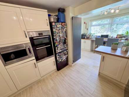 PLYMOUTH DRIVE, Bramhall SK7 2JB, Image 3