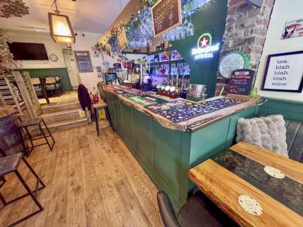 BRAMHALL LANE SOUTH, Bramhall SK7 1AL, Image 6