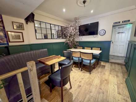 BRAMHALL LANE SOUTH, Bramhall SK7 1AL, Image 7