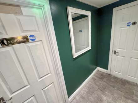 BRAMHALL LANE SOUTH, Bramhall SK7 1AL, Image 9
