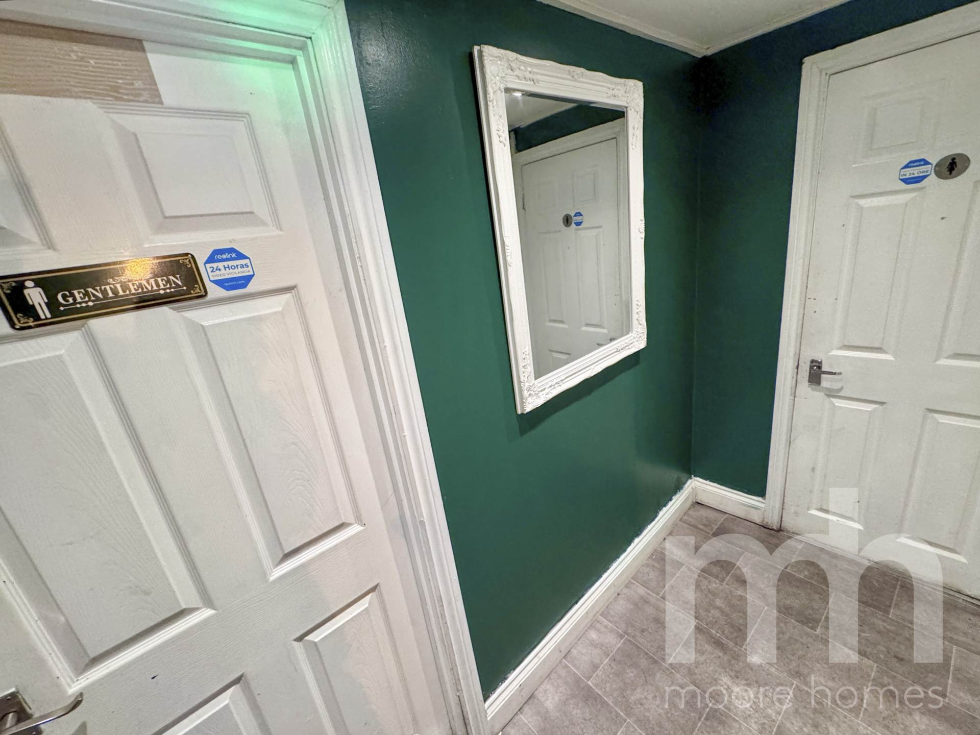BRAMHALL LANE SOUTH, Bramhall SK7 1AL, Image 9