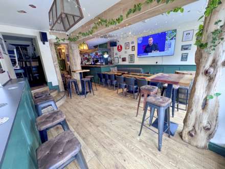 BRAMHALL LANE SOUTH, Bramhall SK7 1AL, Image 3