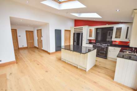 LONDON ROAD SOUTH, Poynton, SK12 1LG, Image 9