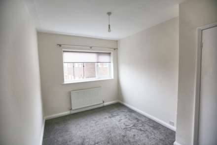 Fiveways Parade, Hazel Grove, Image 6