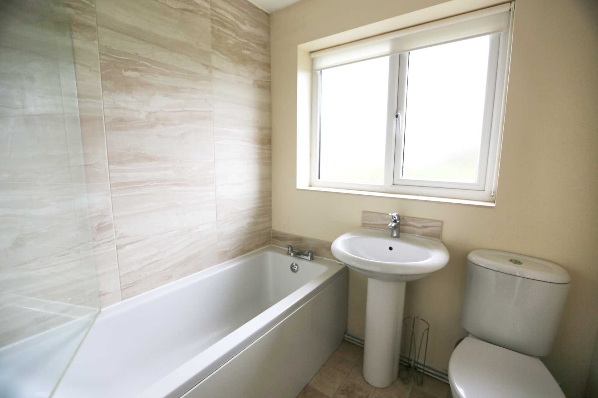 Priory Drive, Macclesfield, Image 7