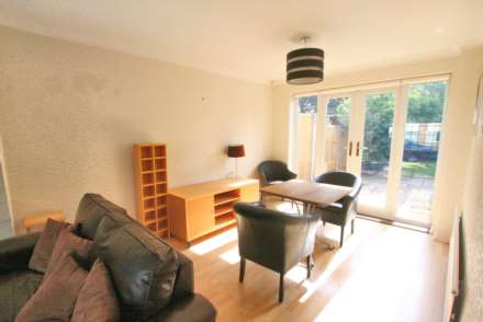 Tapley Avenue, Poynton, Image 3