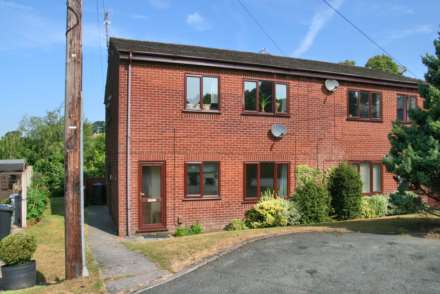 2 Bedroom Flat, Riverbank Close, Bollington