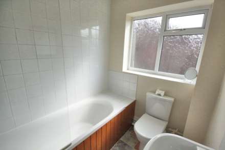 Riverbank Close, Bollington, Image 6