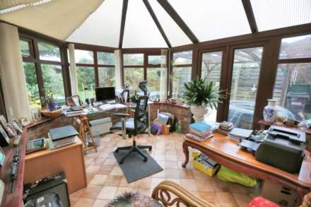 Augusta Drive, Tytherington, Image 4