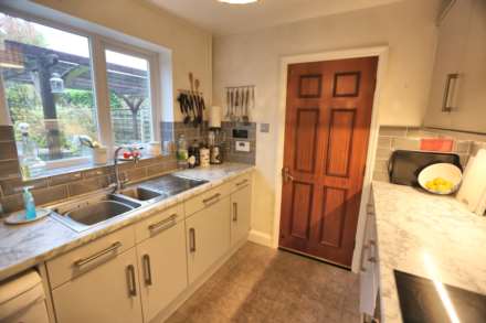 Augusta Drive, Tytherington, Image 5