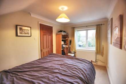 Augusta Drive, Tytherington, Image 9