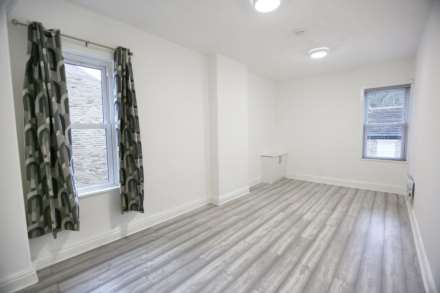 Palmerston Street, Bollington, Image 2