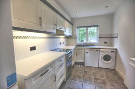 Pickenham Close, Macclesfield, Image 2