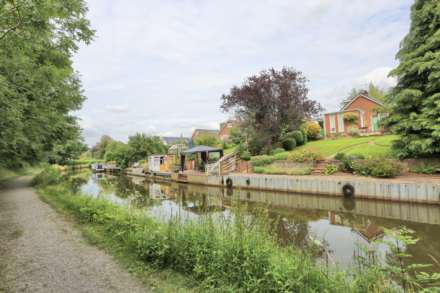 Cedarway, Bollington, Image 13