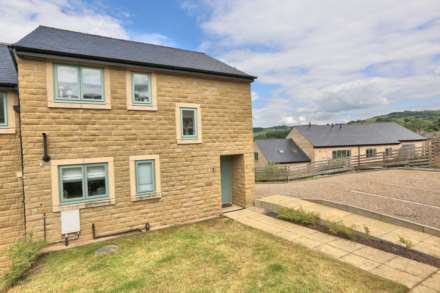 3 Bedroom Mews, High Street, Bollington