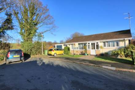 3 Bedroom Bungalow, Calder Close, Bollington