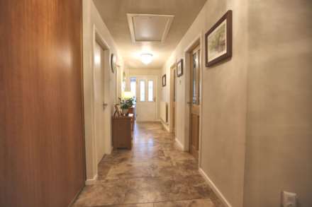 Calder Close, Bollington, Image 12