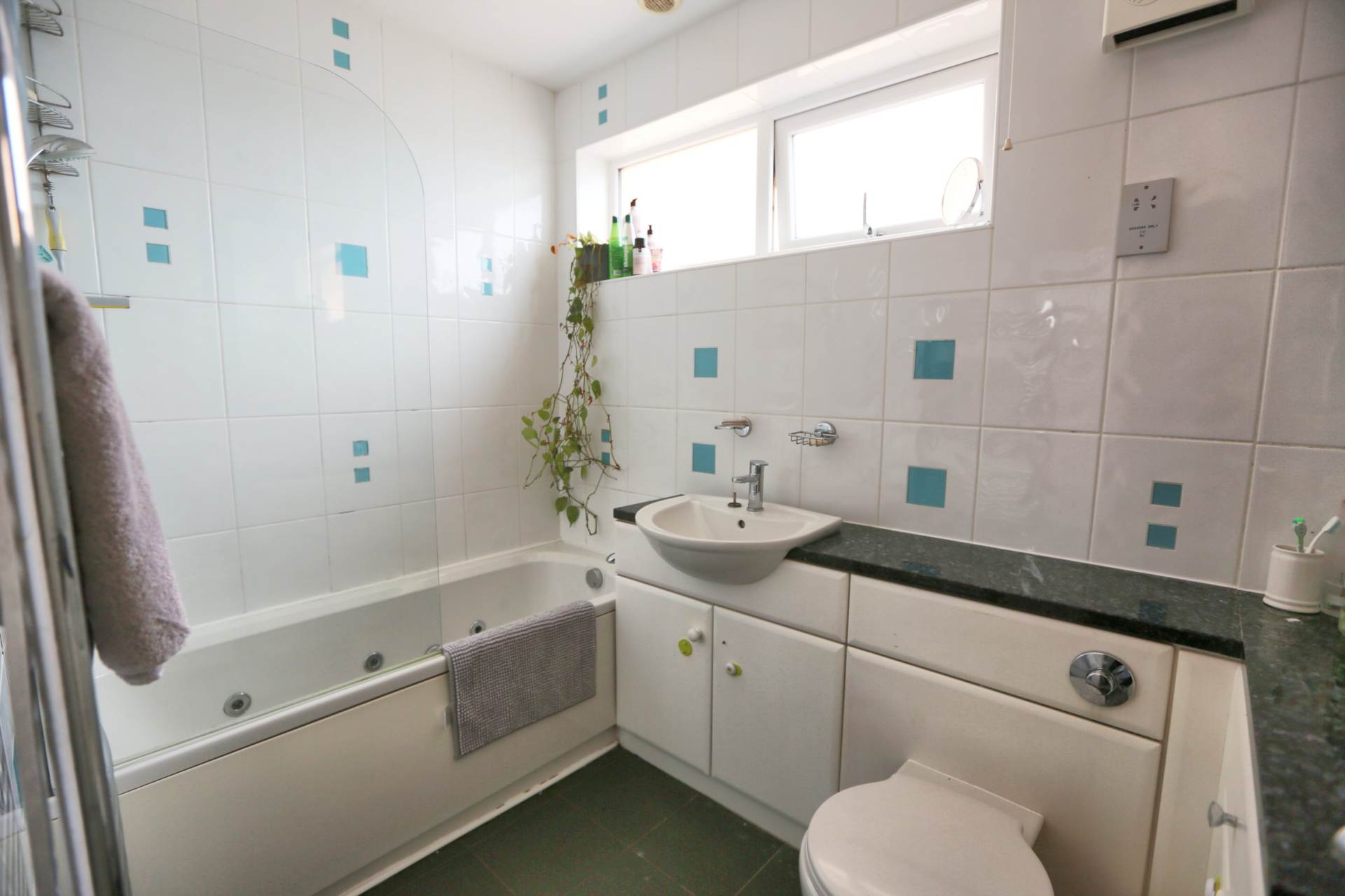 Rugby Drive, Tytherington, Image 12