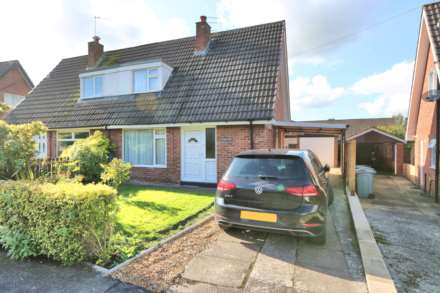 3 Bedroom Semi-Detached, Elmsway, Bollington