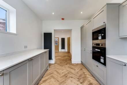 Grimshaw Lane, Bollington, Image 12