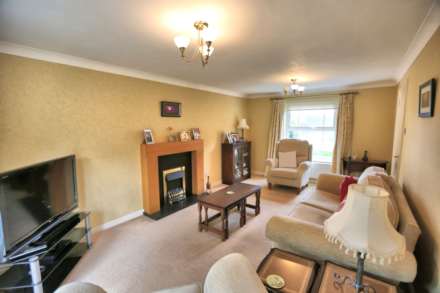Beverley Way, Tytherington, Image 3