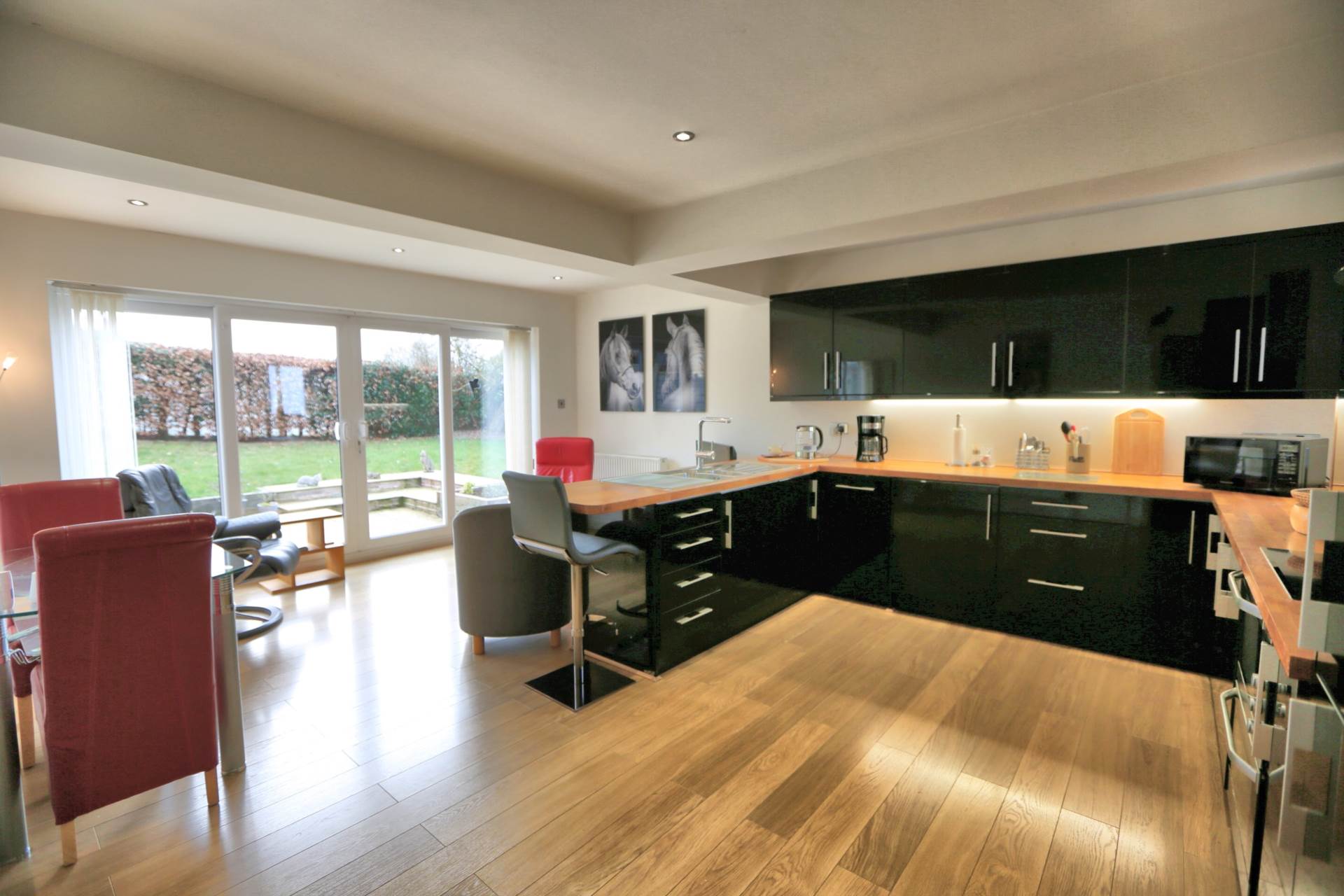 Gleave Avenue, Bollington, Image 4