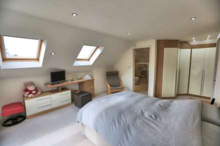 Gleave Avenue, Bollington, Image 5