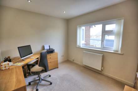 Gleave Avenue, Bollington, Image 9
