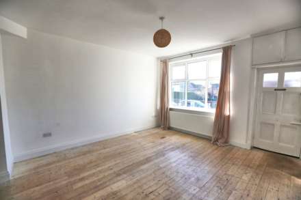 Wellington Road, Bollington, Image 2