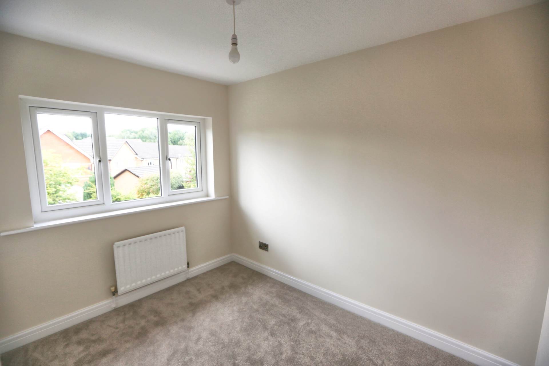 Holmeswood Close, Wilmslow, Image 8