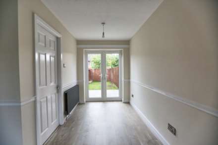 Holmeswood Close, Wilmslow, Image 3