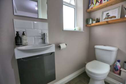 Barnfield Road, Bollington, Image 9