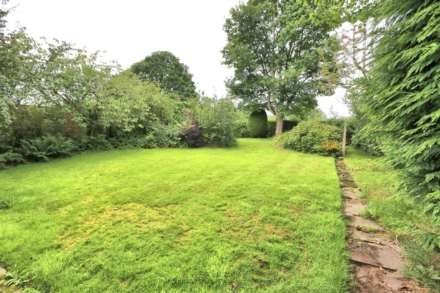 Pexhill Drive, Macclesfield, Image 11