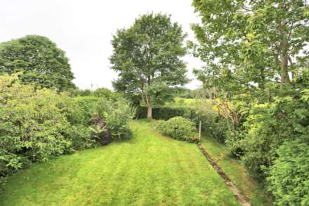 Pexhill Drive, Macclesfield, Image 13