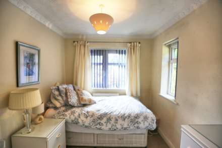Calder Close, Bollington, Image 7