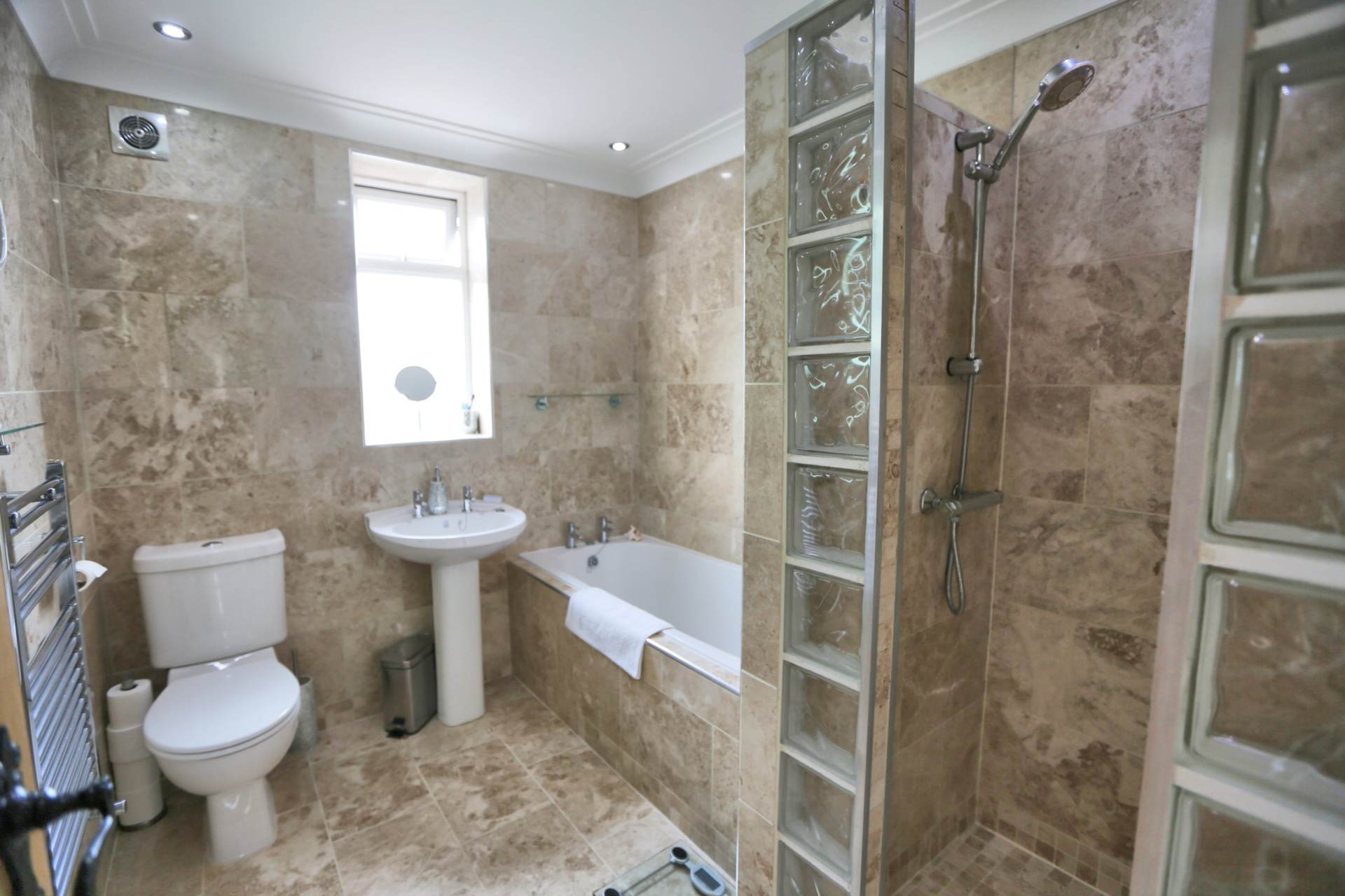 Sandy Close, Bollington, Image 14