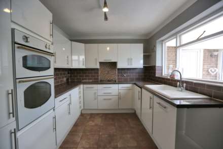 Ladywell Close, Hazel Grove, Image 3