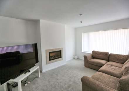 Fairfield Avenue, Bollington, Image 2