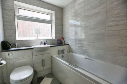 Fairfield Avenue, Bollington, Image 6